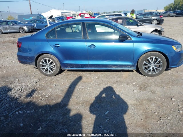 2016 Volkswagen Jetta 1.4t Se მანქანა იყიდება აუქციონზე, vin: 3VWD67AJ5GM209142, აუქციონის ნომერი: 40521688
