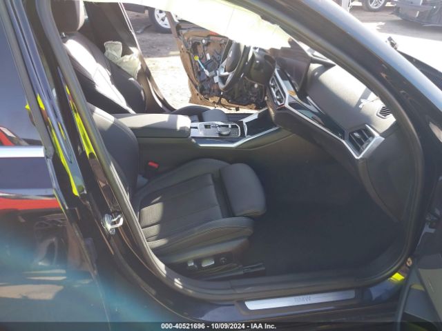 3MW89FF06R8D89231 BMW 3 Series 330i Xdrive
