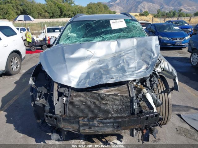 1GNKVHKD8EJ113728 Chevrolet Traverse 2lt