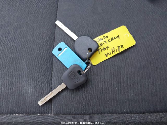 LSGCJKSB4KY008633 Chevrolet TRAX LS