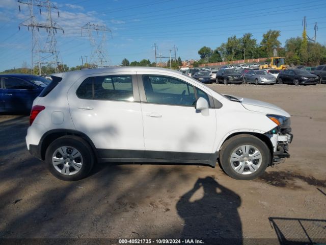 LSGCJKSB4KY008633 Chevrolet TRAX LS