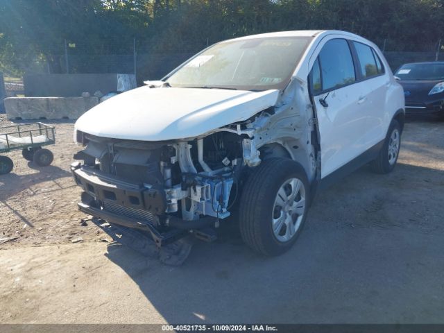 LSGCJKSB4KY008633 Chevrolet TRAX LS
