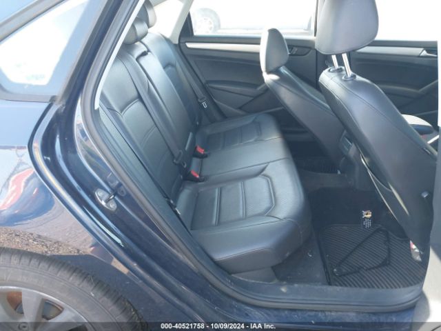 1VWAT7A35EC077821 Volkswagen Passat 1.8t Wolfsburg Edition
