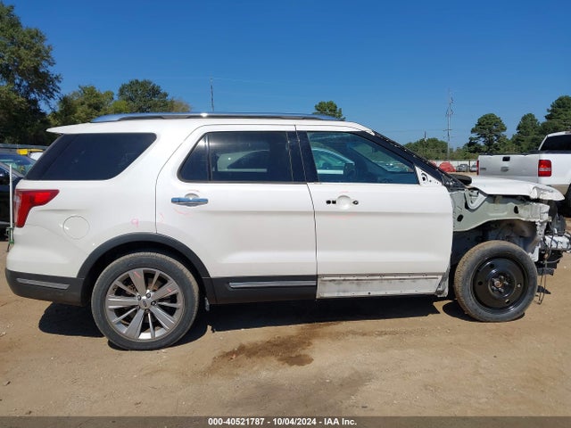 Ford Explorer Limited 2018 1FM5K7F89JGA54889 Image 14