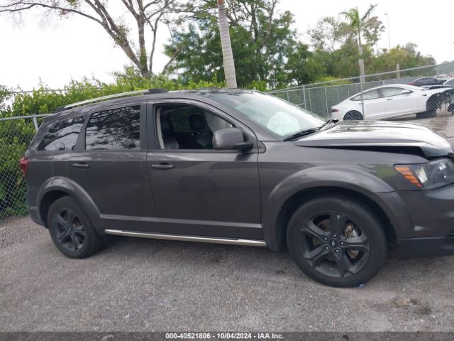 3C4PDCGB0LT270042 Dodge Journey Crossroad