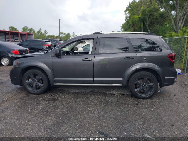 3C4PDCGB0LT270042 Dodge Journey Crossroad