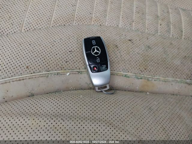 WDDUG8DB5JA374368 Mercedes-Benz S 560