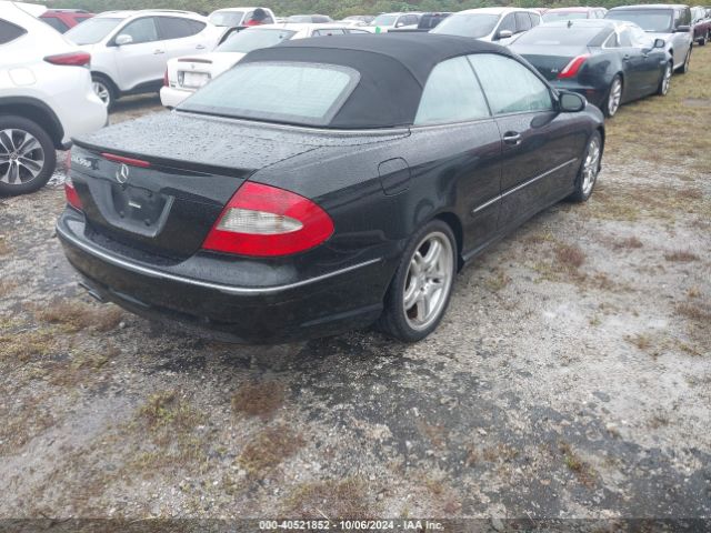 2008 MERCEDES-BENZ CLK 550 WDBTK72FX8T089134 Photo 3