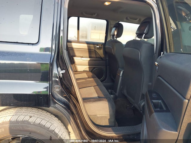 1C4NJPBA3FD209252 Jeep Patriot Altitude Edition