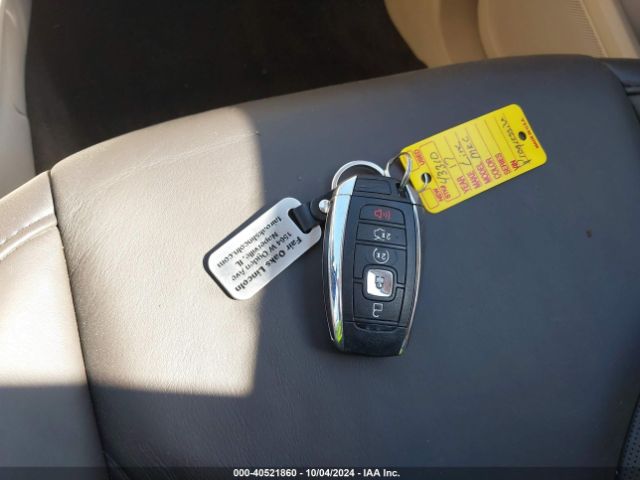 5LMCJ2D97HUL04941 Lincoln MKC SELECT