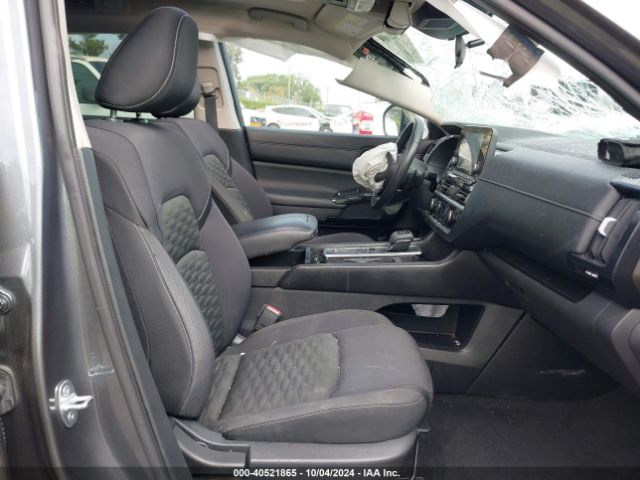 5N1DR3BB7NC218283 Nissan Pathfinder Sv 2wd