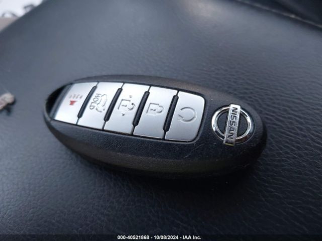 5N1DR2MM8HC657201 Nissan Pathfinder Sl