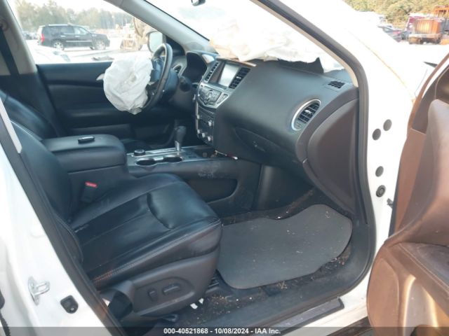 5N1DR2MM8HC657201 Nissan Pathfinder Sl