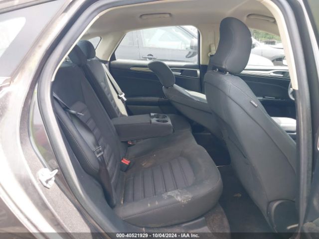 3FA6P0HD4HR118731 Ford FUSION SE