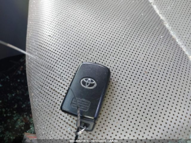 5TDYKRFH2GS170883 Toyota Highlander Limited V6
