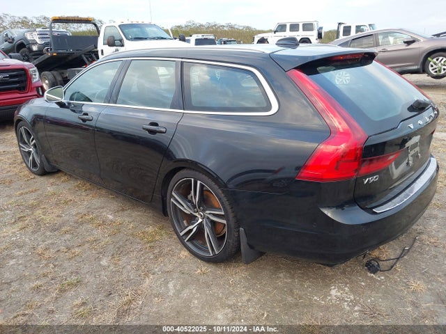 YV1102GM9J1066559 Volvo V90 T5 R-design