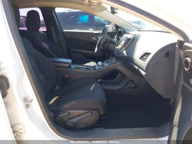 1C3CCCAB1FN635363 Chrysler 200