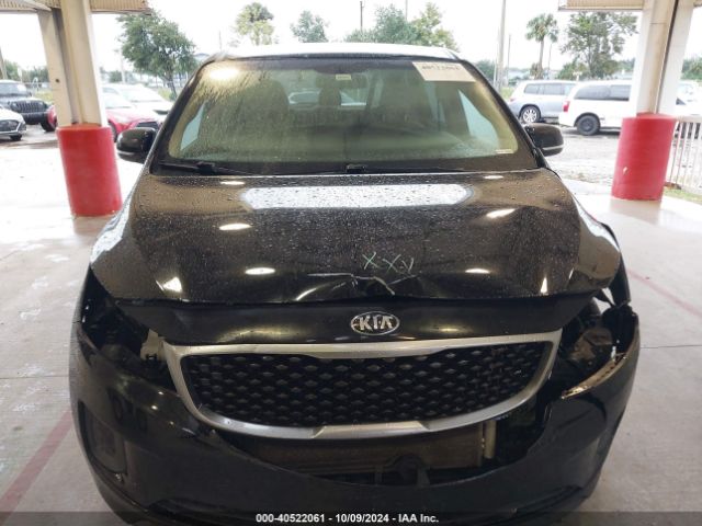 KNDMB5C14H6236043 KIA SEDONA LX