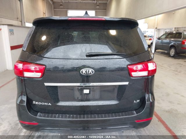 KNDMB5C14H6236043 KIA SEDONA LX