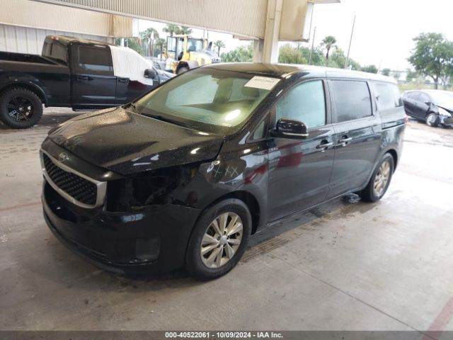 KNDMB5C14H6236043 KIA SEDONA LX