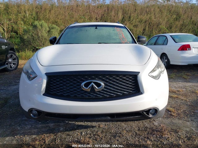 JN8CS1MU5HM142797 Infiniti QX70