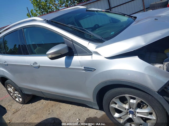 Ford Escape Titanium 2015 1FMCU9J92FUB40339 Image 13