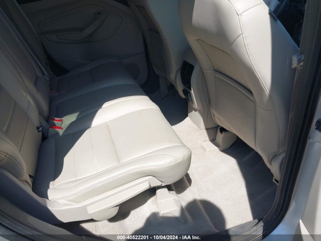 Ford Escape Titanium 2015 1FMCU9J92FUB40339 Image 8