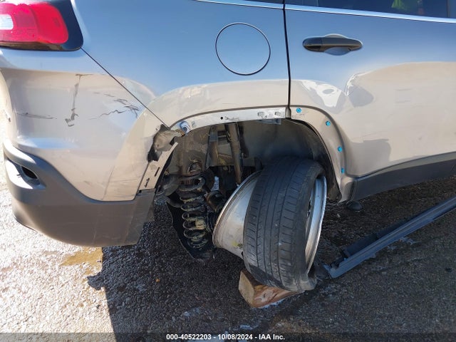 Jeep Cherokee Latitude 2016 1C4PJMCB0GW232931 Image 6