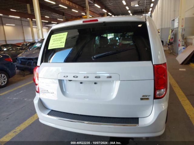 2C4RDGCG3JR298600 Dodge Grand Caravan Sxt