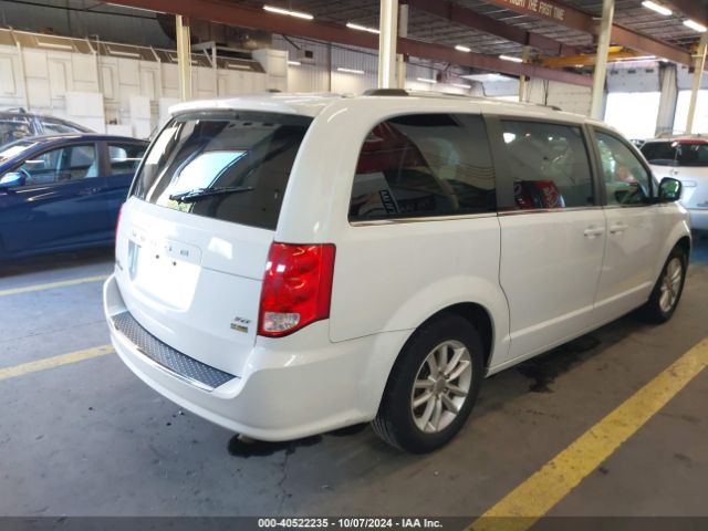 2C4RDGCG3JR298600 Dodge Grand Caravan Sxt