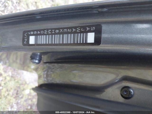 2017 JAGUAR XJ SAJWA2EK8HMW04687 Photo 8