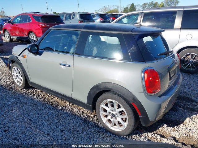 2017 MINI HARDTOP WMWXP5C35H2F61792 Photo 2