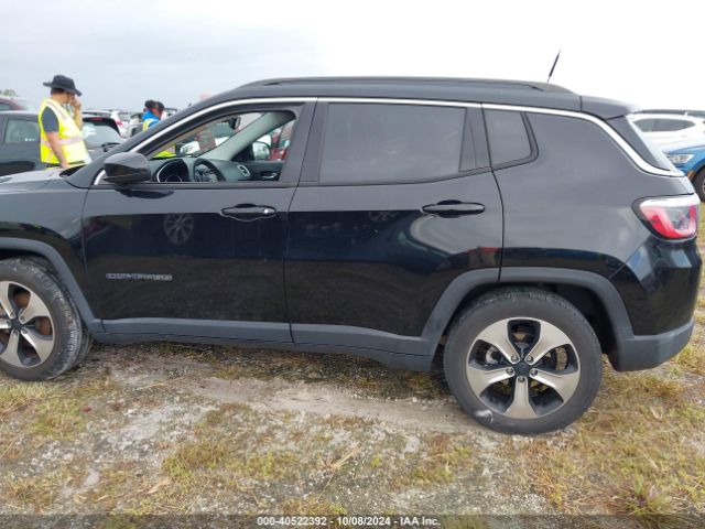 3C4NJCBB2JT241100 Jeep Compass Latitude Fwd