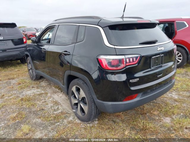 3C4NJCBB2JT241100 Jeep Compass Latitude Fwd