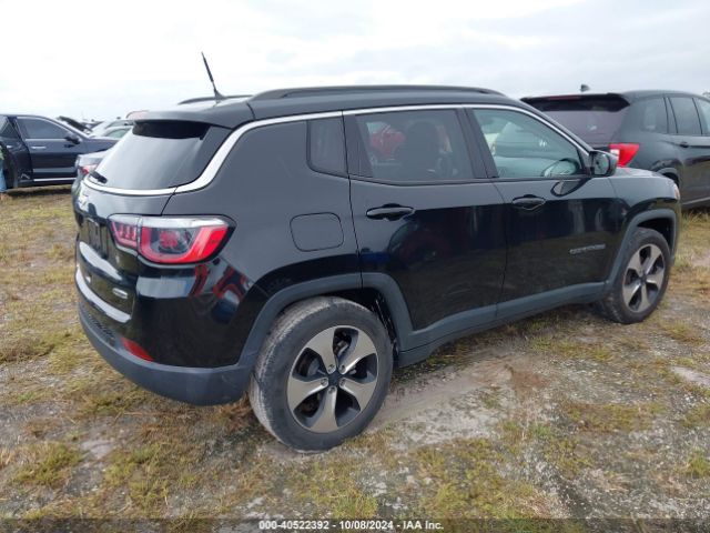3C4NJCBB2JT241100 Jeep Compass Latitude Fwd