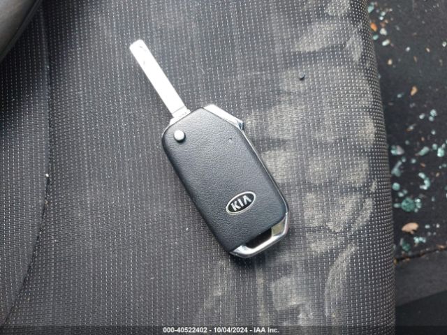 3KPF34AD7KE012831 KIA FORTE S