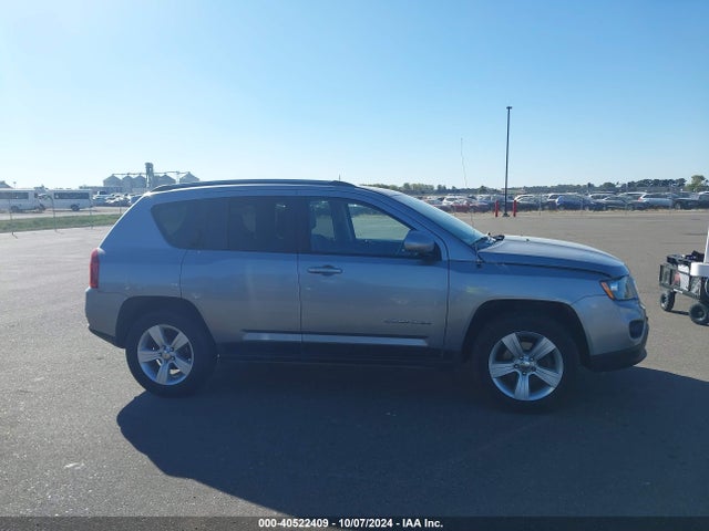Jeep Compass Latitude 4x4 2017 1C4NJDEB7HD158747 Image 13