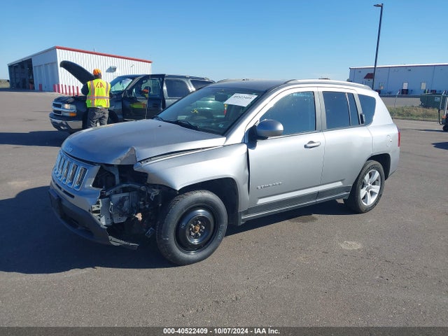 Jeep Compass Latitude 4x4 2017 1C4NJDEB7HD158747 Image 2