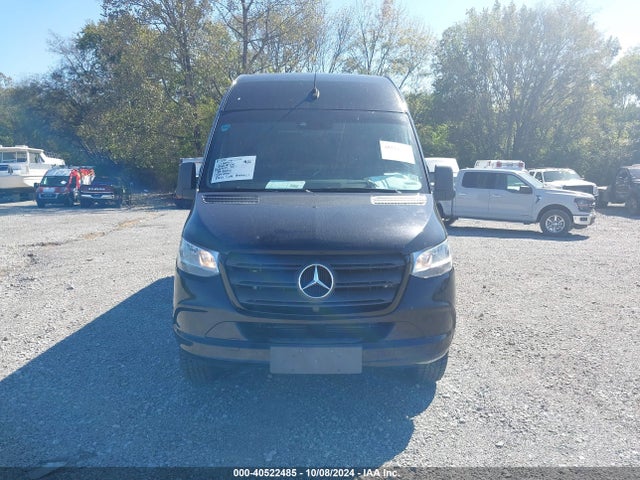 WDZPF1ED4KT015195 Mercedes-Benz Sprinter 2500 High Roof I4