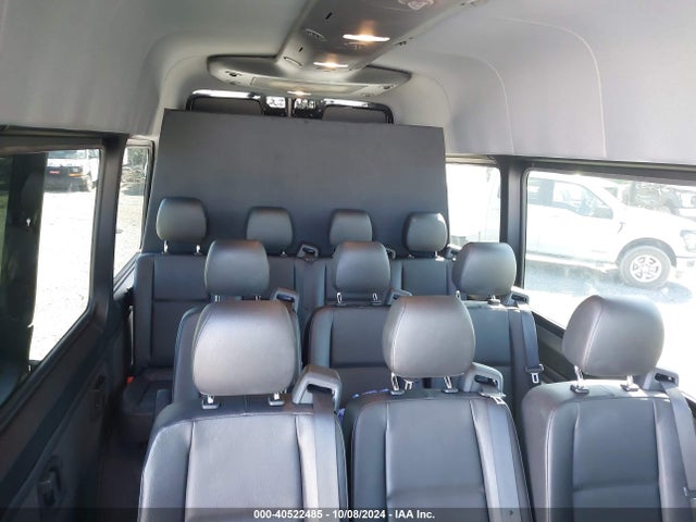 WDZPF1ED4KT015195 Mercedes-Benz Sprinter 2500 High Roof I4