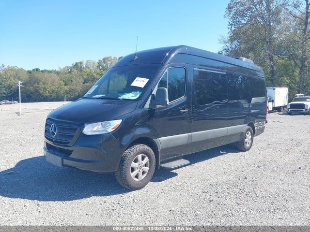 WDZPF1ED4KT015195 Mercedes-Benz Sprinter 2500 High Roof I4