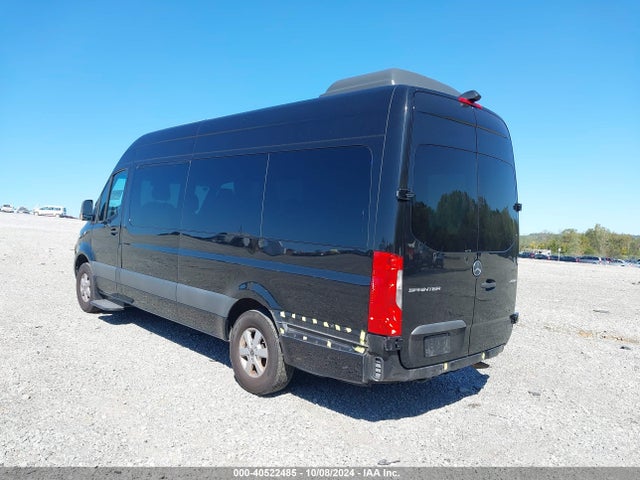 WDZPF1ED4KT015195 Mercedes-Benz Sprinter 2500 High Roof I4