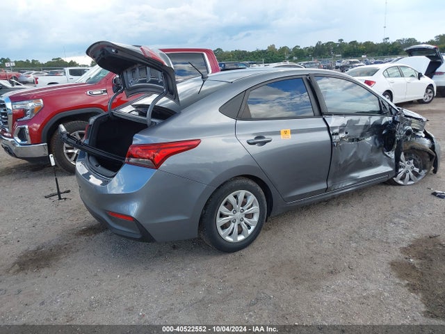 Hyundai ACCENT SE 2019 3KPC24A38KE065549 Image 4