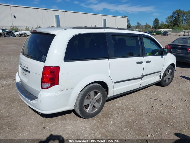 2C4RDGBG3FR734208 Dodge Grand Caravan Se/sxt
