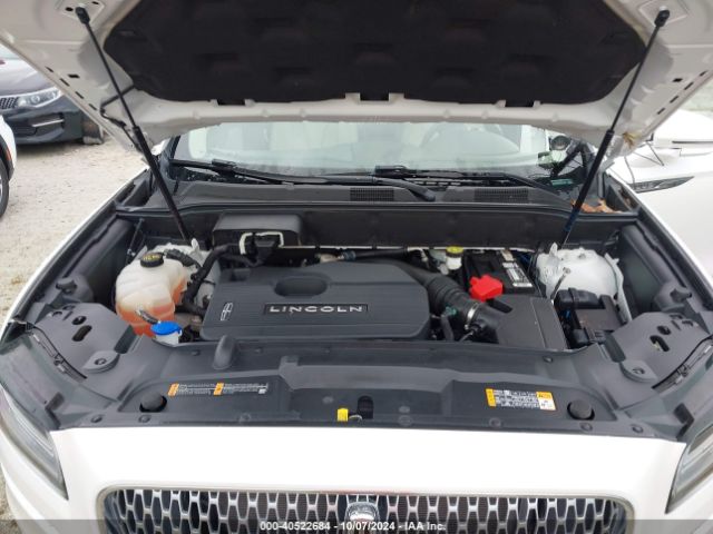 2LMPJ8K94KBL12040 Lincoln Nautilus Select