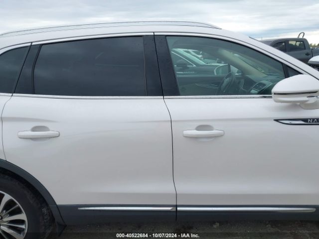 2LMPJ8K94KBL12040 Lincoln Nautilus Select