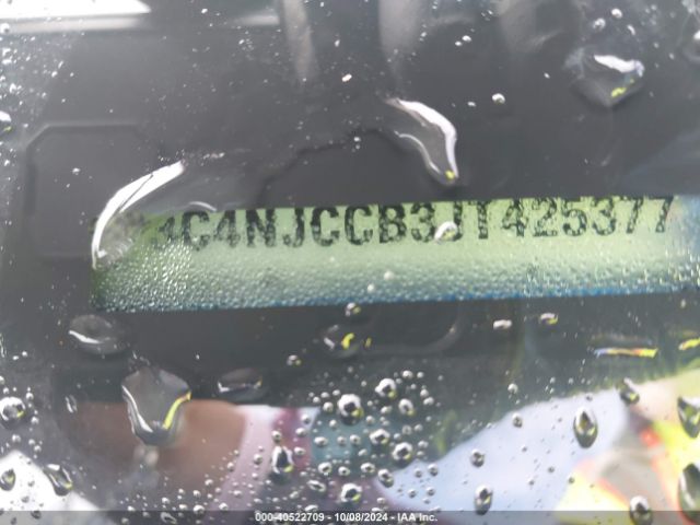 3C4NJCCB3JT425377 Jeep Compass Limited Fwd