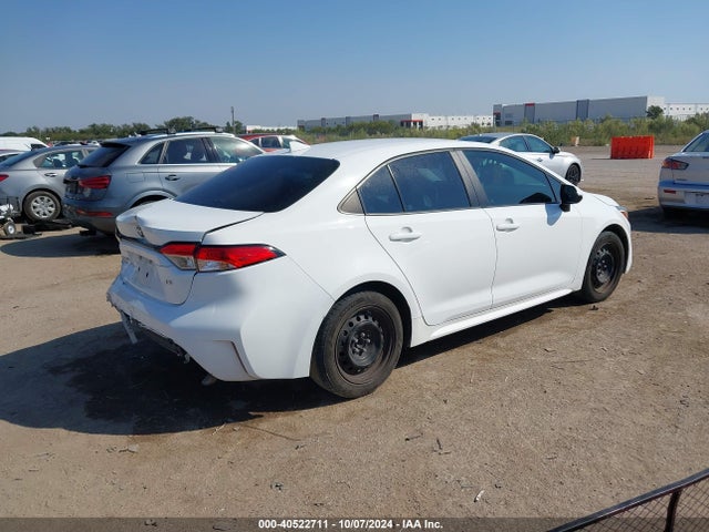 Toyota COROLLA LE 2020 5YFEPRAE1LP109867 Image 4