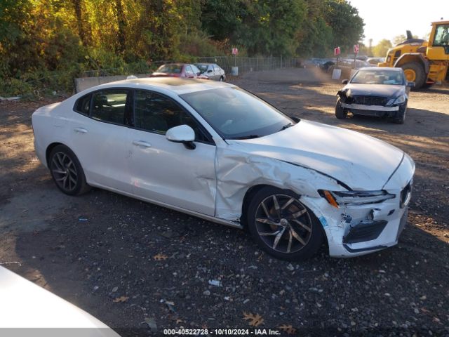 7JR102FK6LG045434 Volvo S60 T5 Momentum