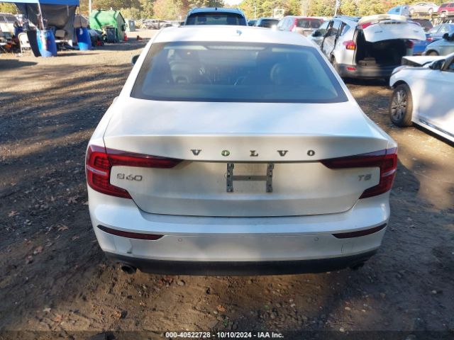 7JR102FK6LG045434 Volvo S60 T5 Momentum